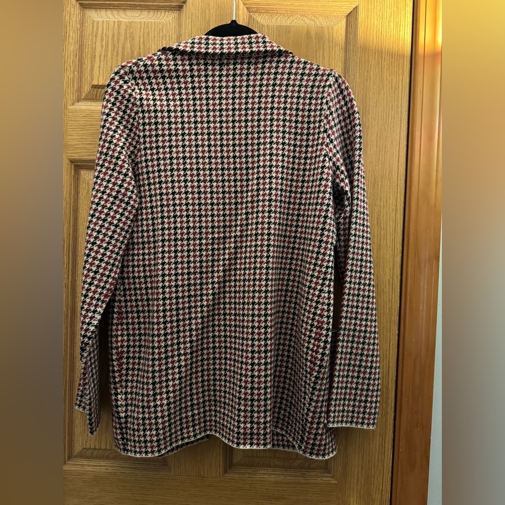 NWT Sincerely Jules Black and Red Houndstooth Sweater/Jacket - Picture 4 of 4